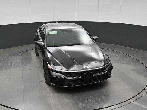 New 2026 Hyundai Elantra SEL Sport Premium FWD image 23