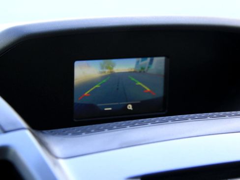 Used 2018 Ford Transit 350 XLT image 13