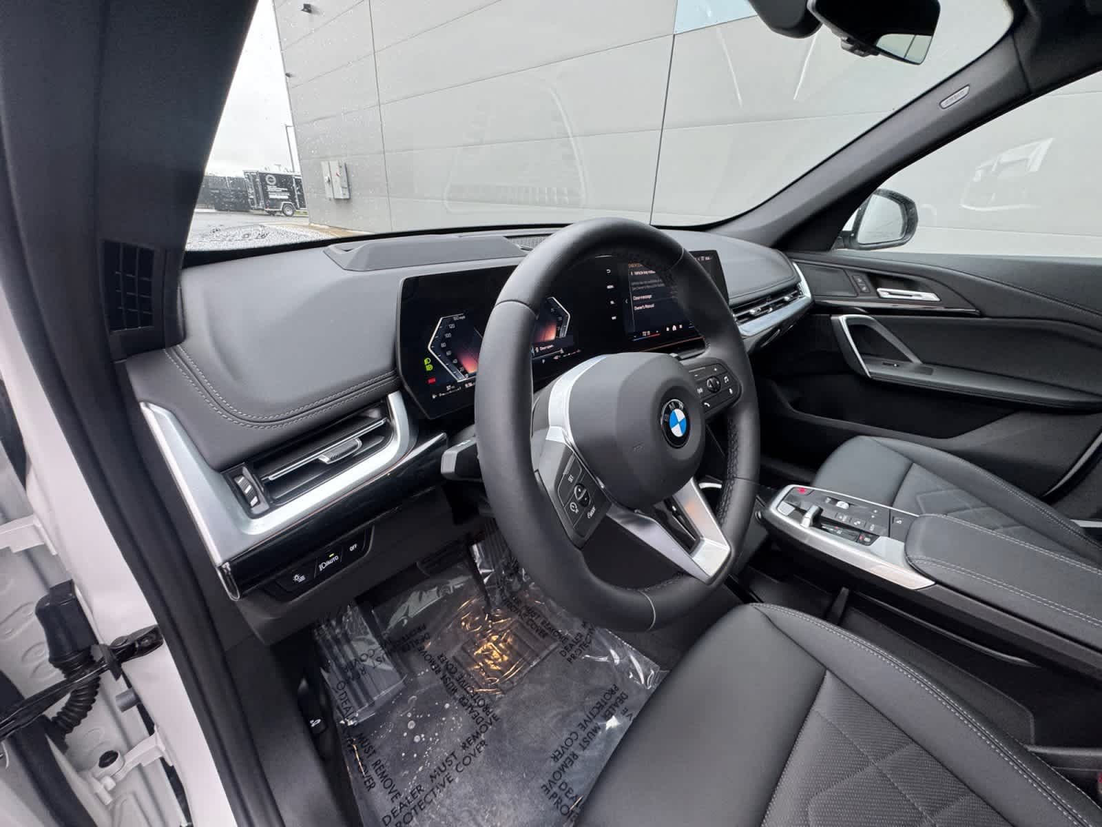 Used 2026 BMW X1 xDrive28i w/ Technology Package AWD/4WD image 23