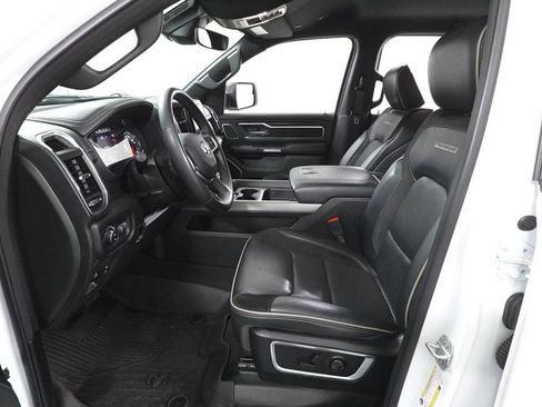 Used 2023 RAM 1500 Laramie AWD/4WD image 25