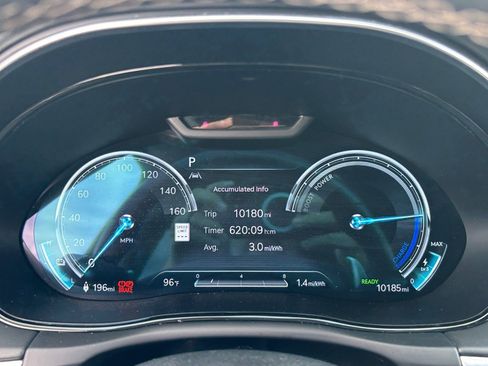 Used 2023 Genesis Electrified GV70 w/ Prestige Package image 41