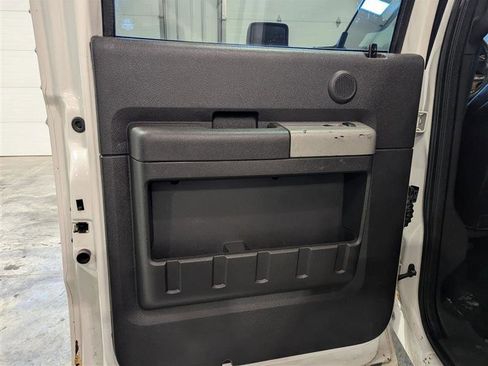 Used 2015 Ford F350 Lariat w/ Lariat Ultimate Package image 9