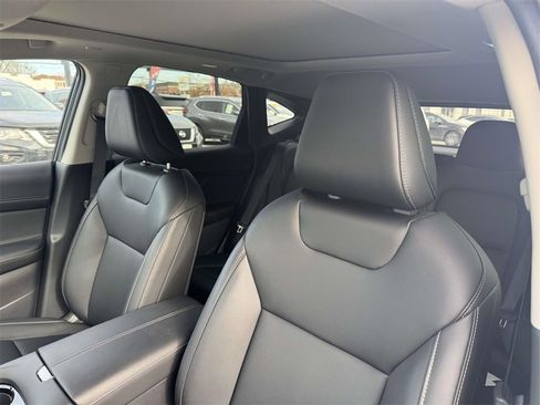 Used 2025 Nissan Murano SL w/ Cargo Package image 18