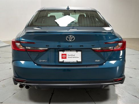 Certified 2025 Toyota Camry SE image 4