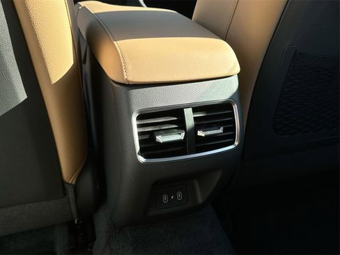 New 2025 Hyundai Sonata Limited image 23