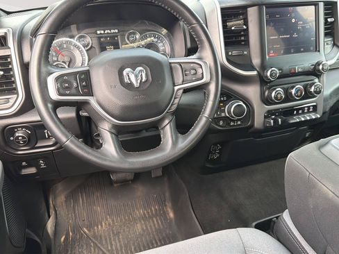 Used 2022 RAM 1500 Big Horn AWD/4WD image 17