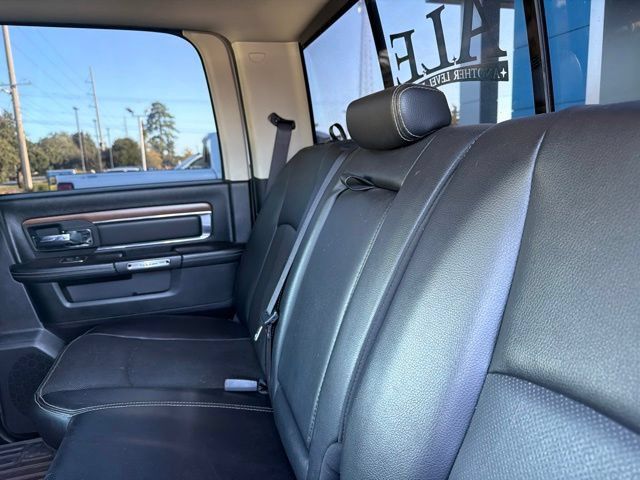 Used 2015 RAM 1500 Laramie w/ Convenience Group AWD/4WD image 8