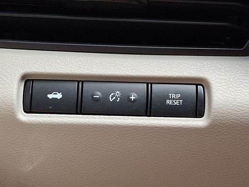 Certified 2023 Nissan Altima 2.5 SV FWD image 25
