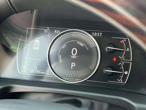Used 2021 Lexus ES 300h w/ Luxury Package FWD image 19
