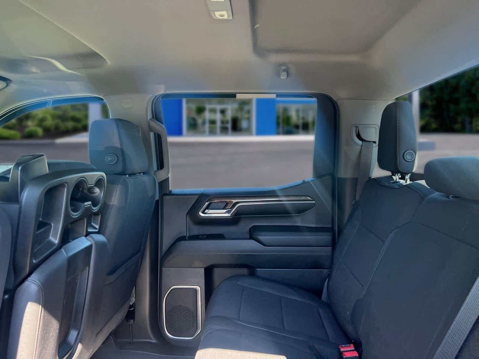 Certified 2024 Chevrolet Silverado 1500 LT AWD/4WD image 26