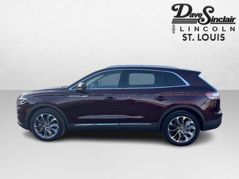 Certified 2022 Lincoln Nautilus Reserve w/ Equipment Group 201A image 8