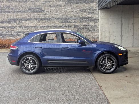 New 2026 Porsche Macan AWD/4WD image 8