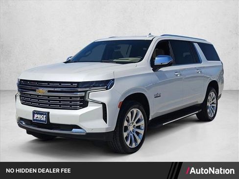 Used 2024 Chevrolet Suburban Premier w/ Premium Package RWD image 1