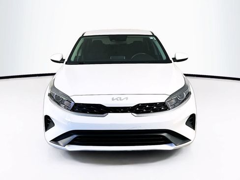 Used 2024 Kia Forte LX FWD image 6