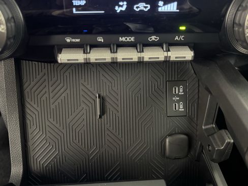 New 2025 Toyota Tacoma SR5 image 3