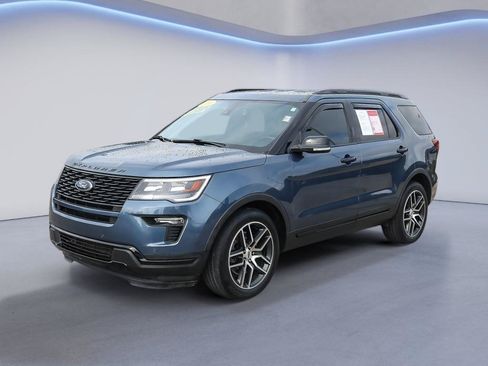 Used 2019 Ford Explorer Sport w/ Ford Safe & Smart Package AWD/4WD image 2