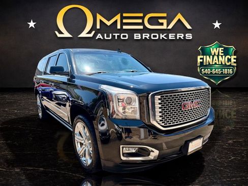 Used 2017 GMC Yukon XL Denali w/ Open Road Package AWD/4WD image 1