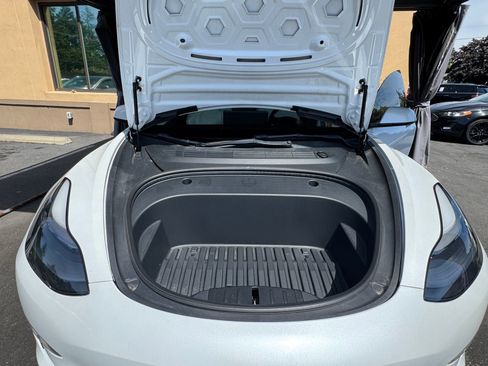 Used 2022 Tesla Model 3 Long Range AWD/4WD image 22