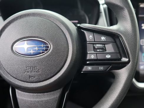 Used 2024 Subaru Crosstrek 2.0i Premium image 17