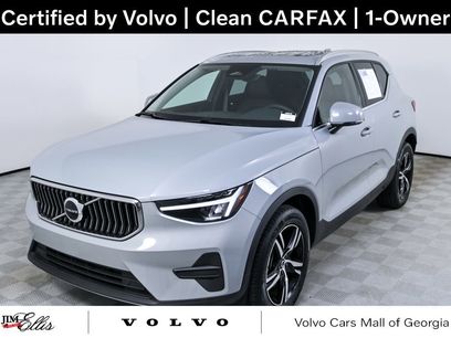 Certified 2025 Volvo XC40 B5 Core