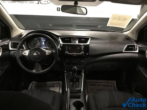 Used 2016 Nissan Sentra SV FWD image 26