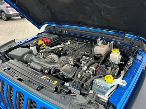 Used 2022 Jeep Gladiator Rubicon w/ LED Lighting Group image 38