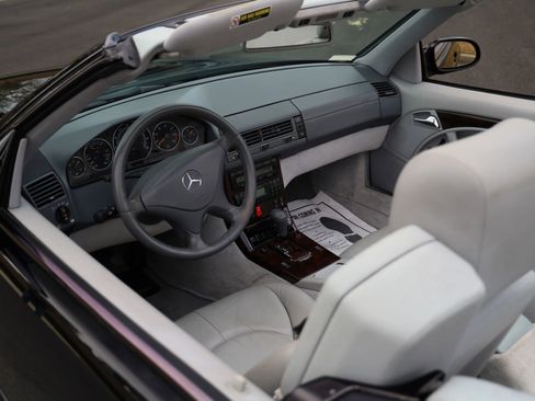 Used 2001 Mercedes-Benz SL 500 image 29