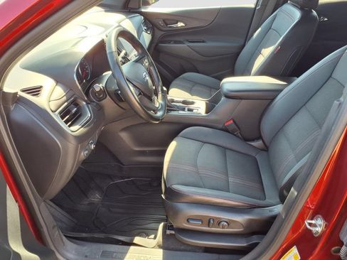 Used 2023 Chevrolet Equinox RS FWD image 21
