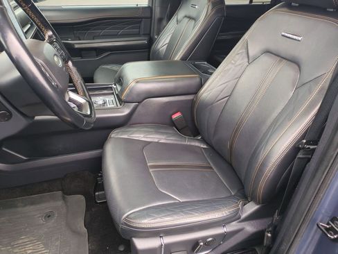 Used 2022 Ford Expedition Max Platinum image 16
