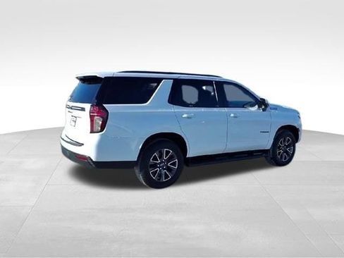 Used 2021 Chevrolet Tahoe Z71 w/ Z71 Signature Package AWD/4WD image 11