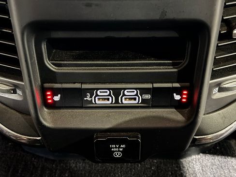 Used 2019 RAM 2500 Laramie AWD/4WD image 31