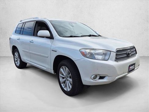 Used 2010 Toyota Highlander Limited w/ Extra Value Pkg 3 AWD/4WD image 3
