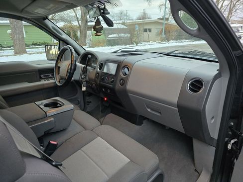 Used 2006 Ford F150 XLT image 13