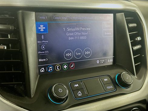Used 2021 GMC Acadia SLE w/ Driver Convenience Package FWD image 21