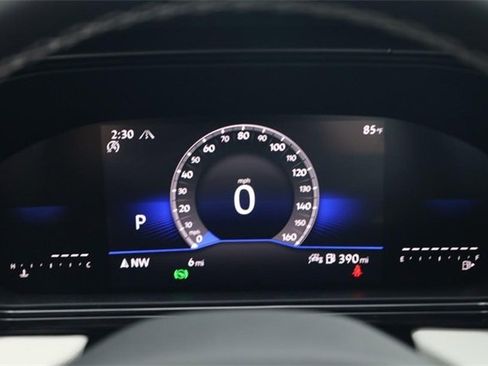 New 2025 Volkswagen Taos S image 10