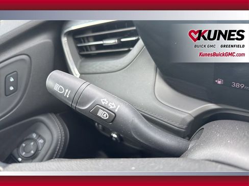 Used 2025 Buick Encore GX Preferred AWD/4WD image 20