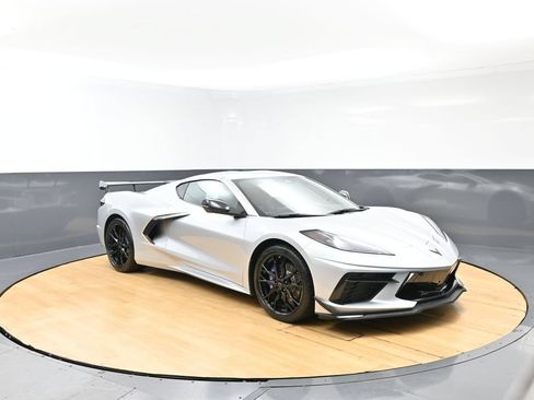 Used 2026 Chevrolet Corvette Stingray Coupe w/ Battery Protection Package RWD image 10