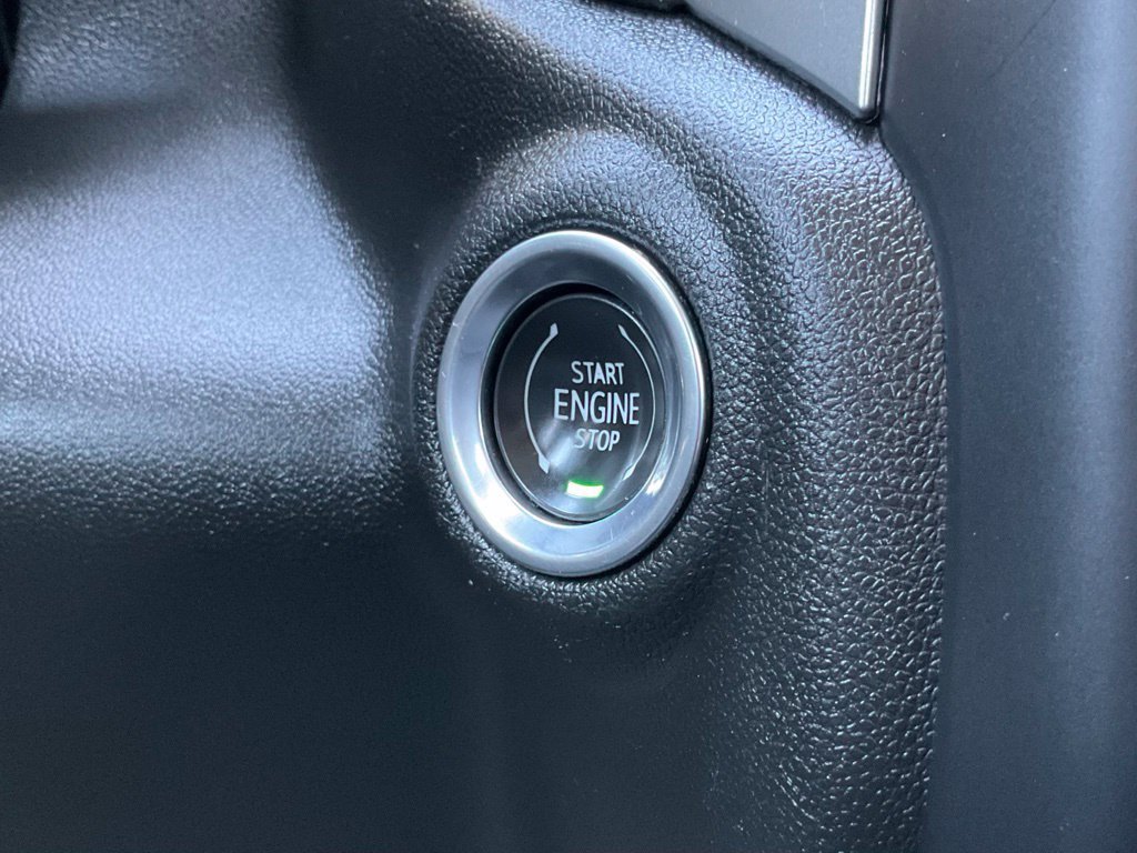 Used 2019 Chevrolet Silverado 1500 LT w/ All-Star Edition AWD/4WD image 21