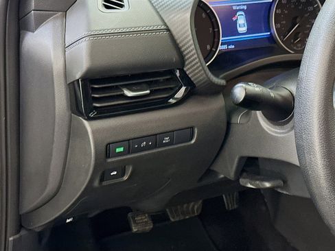 Used 2024 Nissan Sentra SV image 17