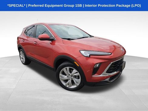 Used 2024 Buick Encore GX Preferred AWD/4WD image 1