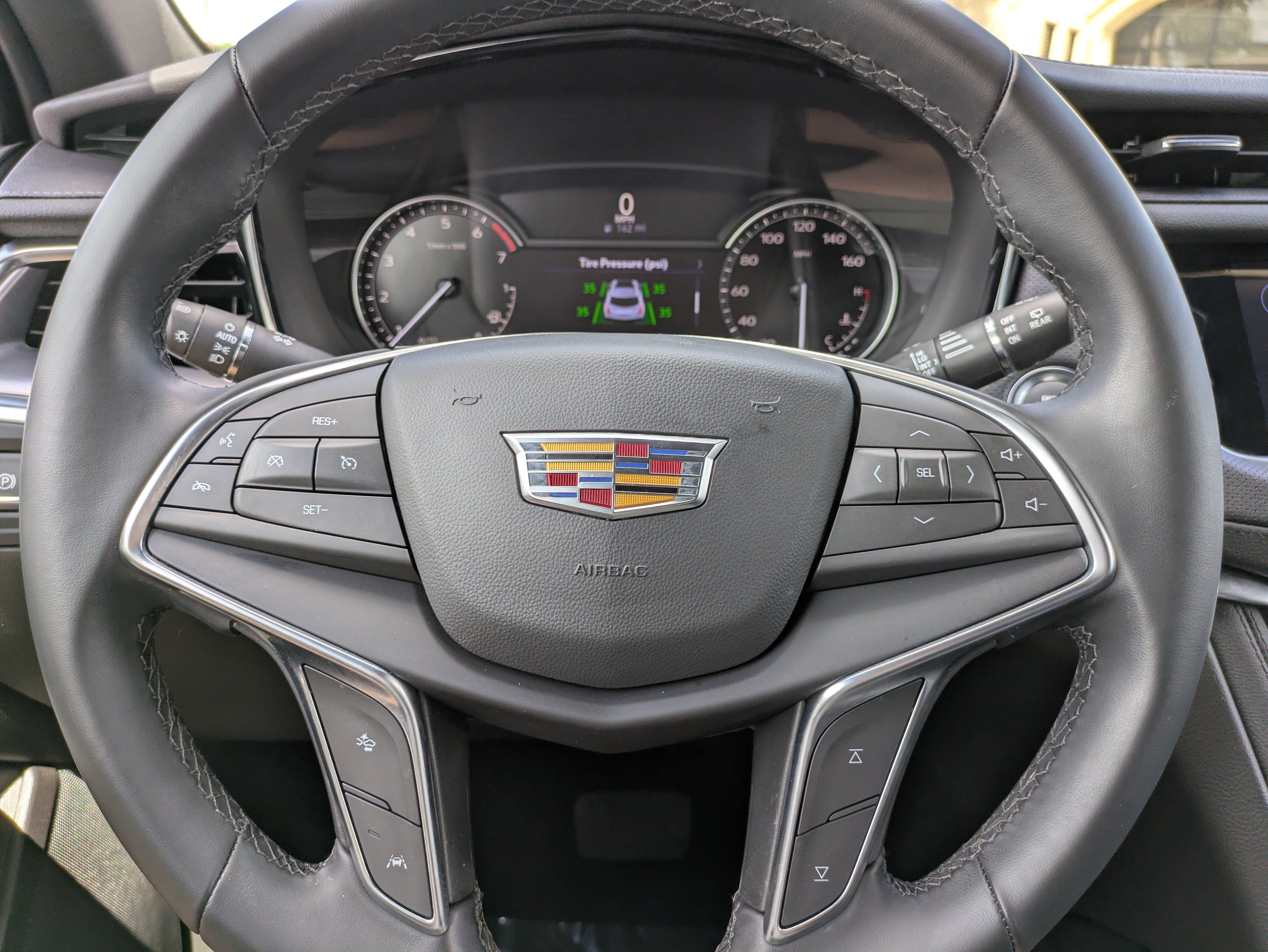 Certified 2025 Cadillac XT5 Luxury FWD image 22