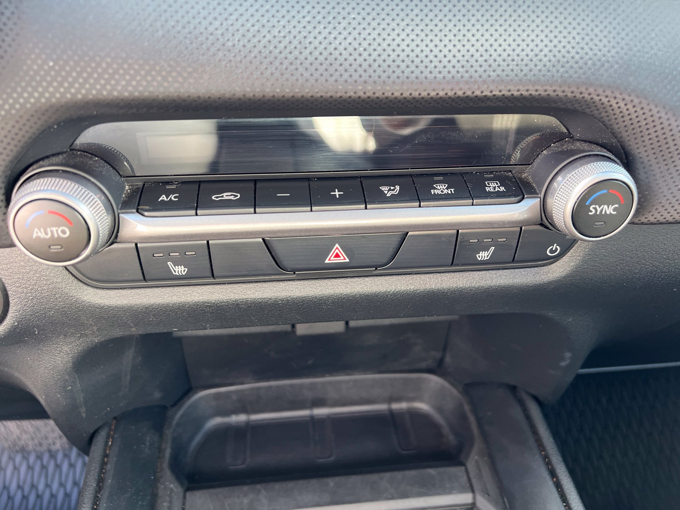 Used 2024 MAZDA CX-50 AWD 2.5 S w/ Weather Package image 32