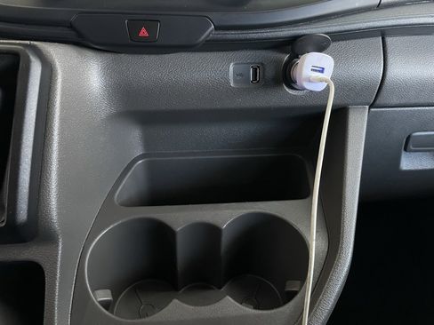 Used 2021 Ford Transit 350 XLT image 41