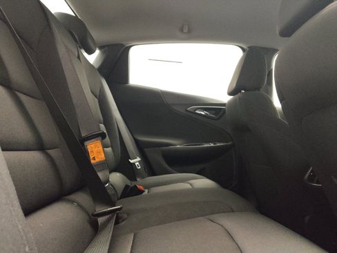 Used 2023 Chevrolet Malibu LT FWD image 19