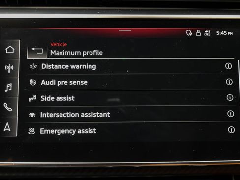 Used 2023 Audi RS Q8 w/ Black Optic Package image 18