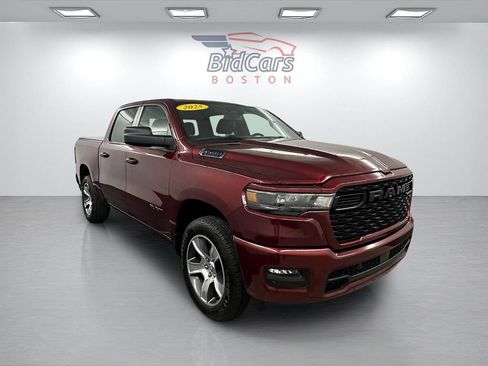 Used 2025 RAM 1500 Tradesman AWD/4WD image 3