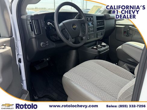 Used 2025 Chevrolet Express 3500 LT w/ LT Preferred Equipment Group RWD image 16