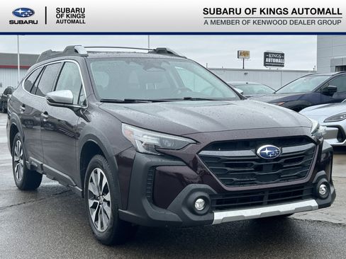 Used 2023 Subaru Outback Touring XT image 1