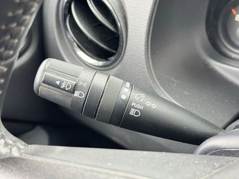 Used 2015 Jeep Patriot High Altitude image 30