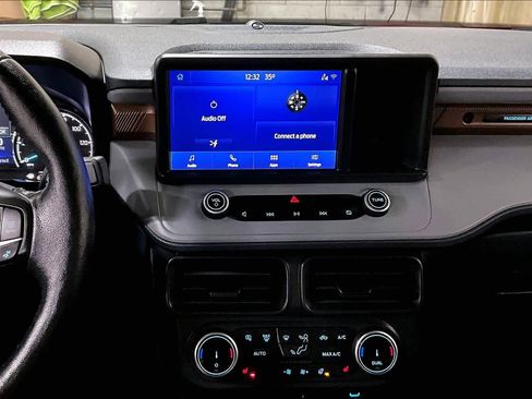 Used 2022 Ford Maverick Lariat w/ Lariat Luxury Package image 6